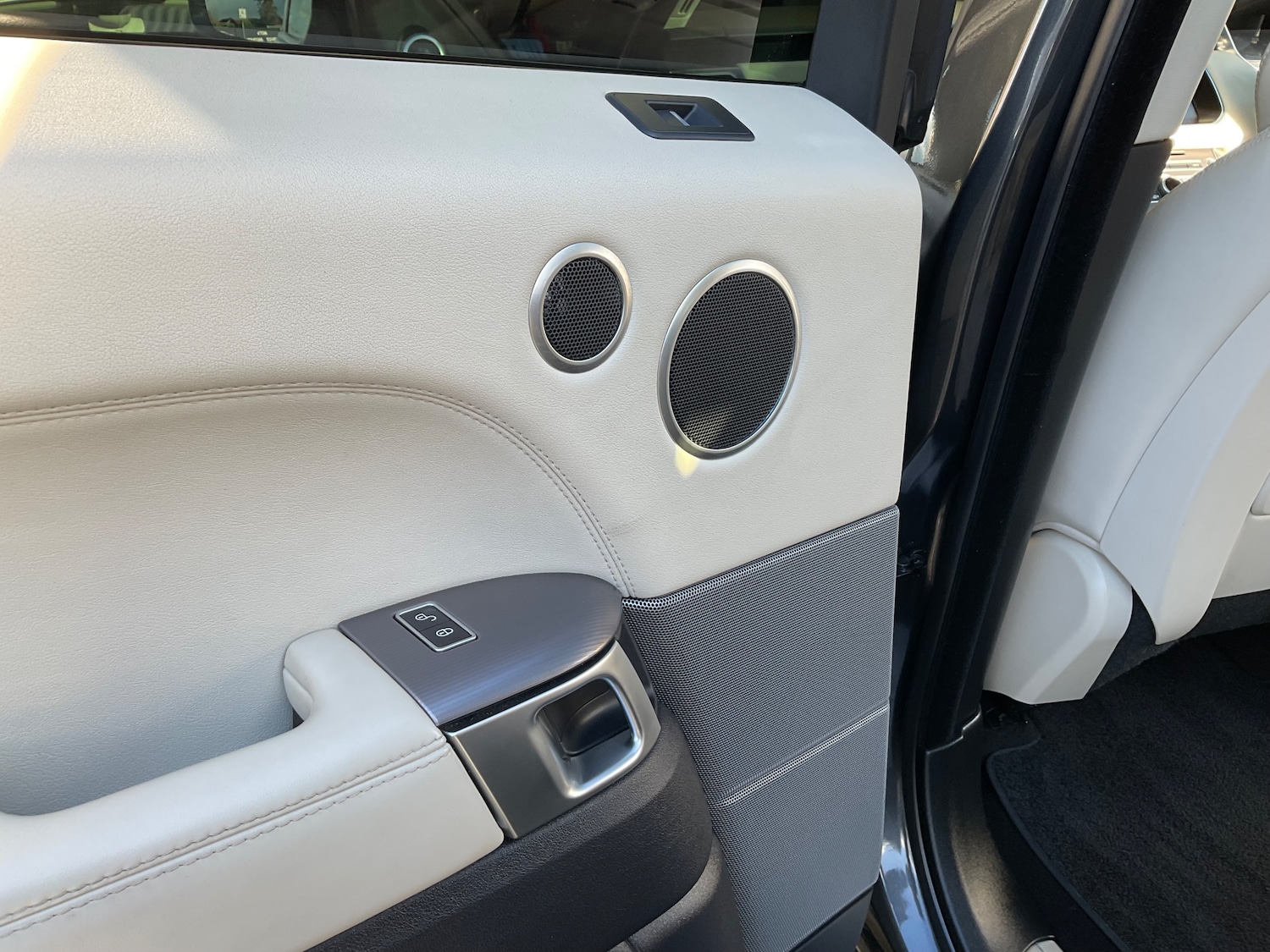 Used Land Rover Range Rover Sport 2017 for sale - 76697854: Photo 58