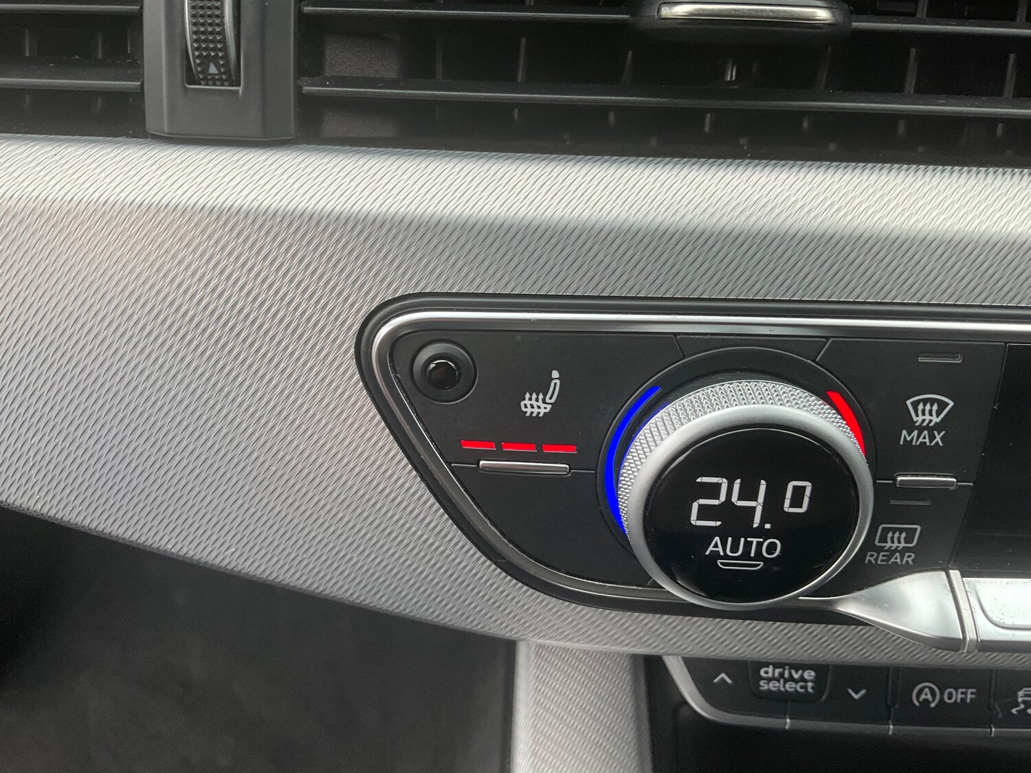 Used Audi A4 2017 for sale - 77446304: Photo 48