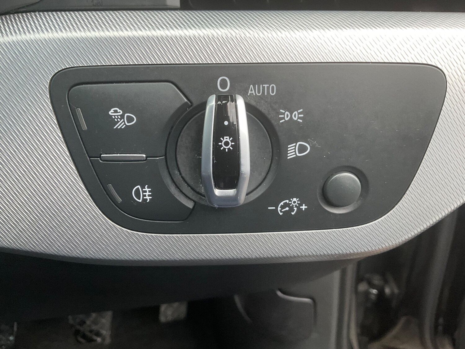 Used Audi A4 2017 for sale - 77446304: Photo 51