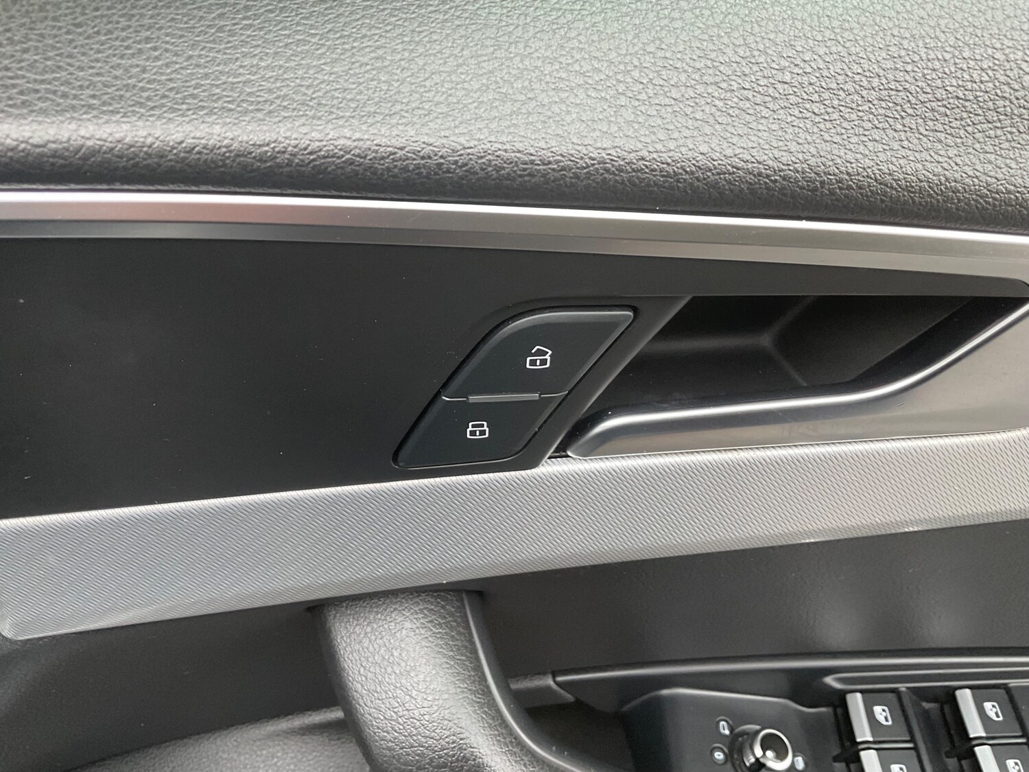 Used Audi A4 2017 for sale - 77446304: Photo 54