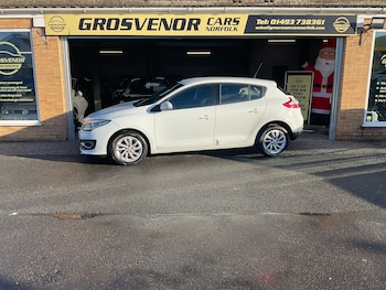 Used Renault Megane 2014 for sale - 76685552: Photo