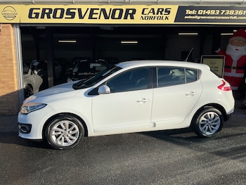 Used Renault Megane 2014 for sale - 76685552: Photo