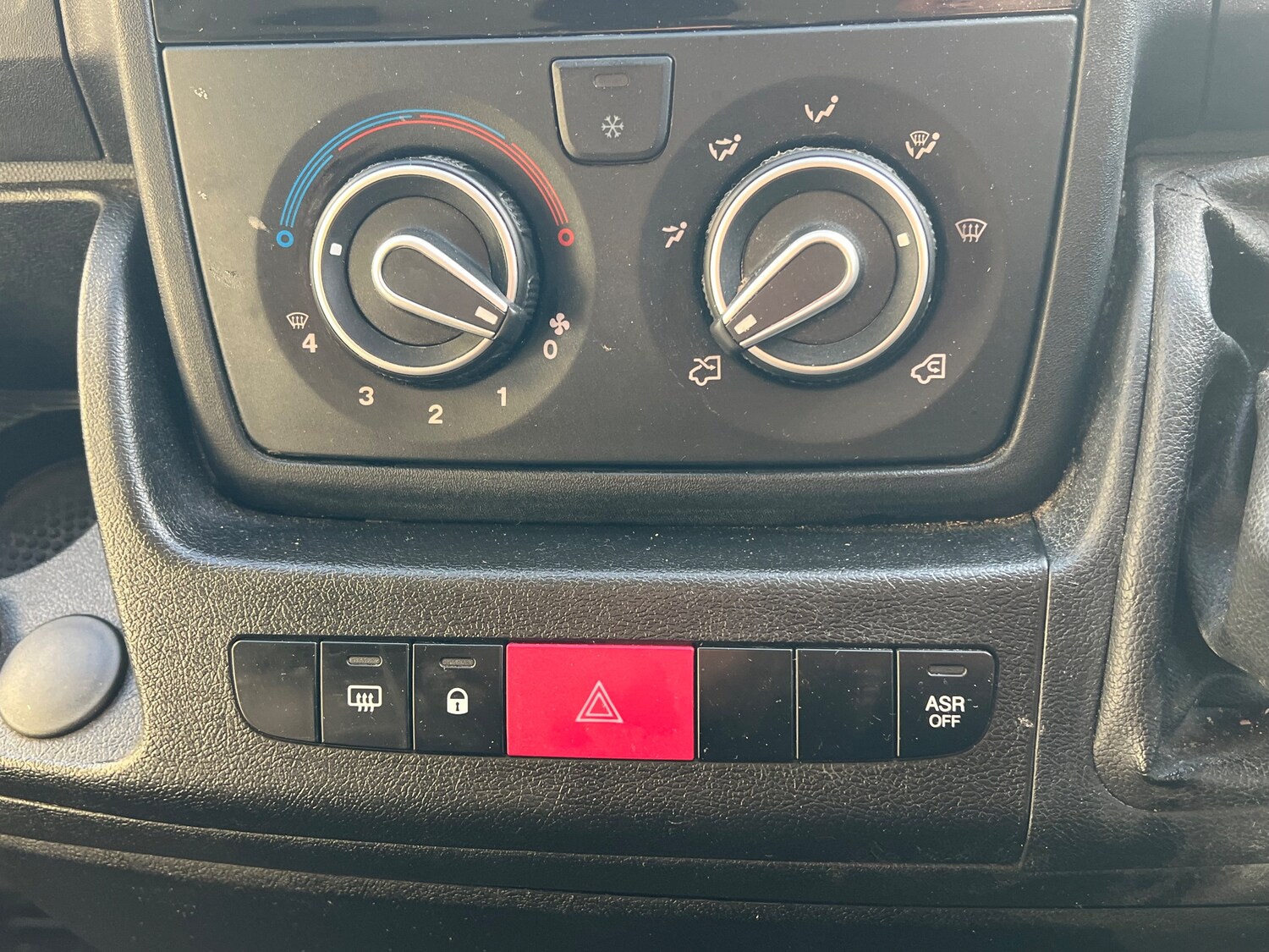 Used Citroen Relay 2020 for sale - 76531495: Photo 23