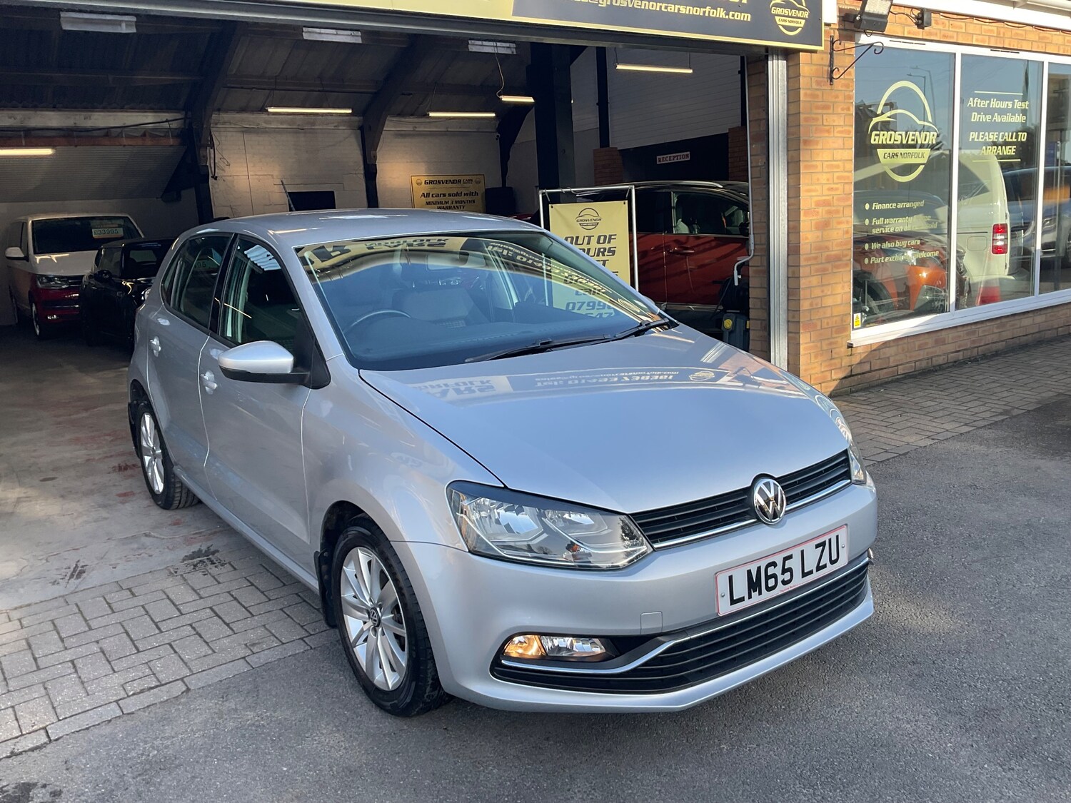 Used Volkswagen Polo 2015 for sale - 77635528: Photo 10