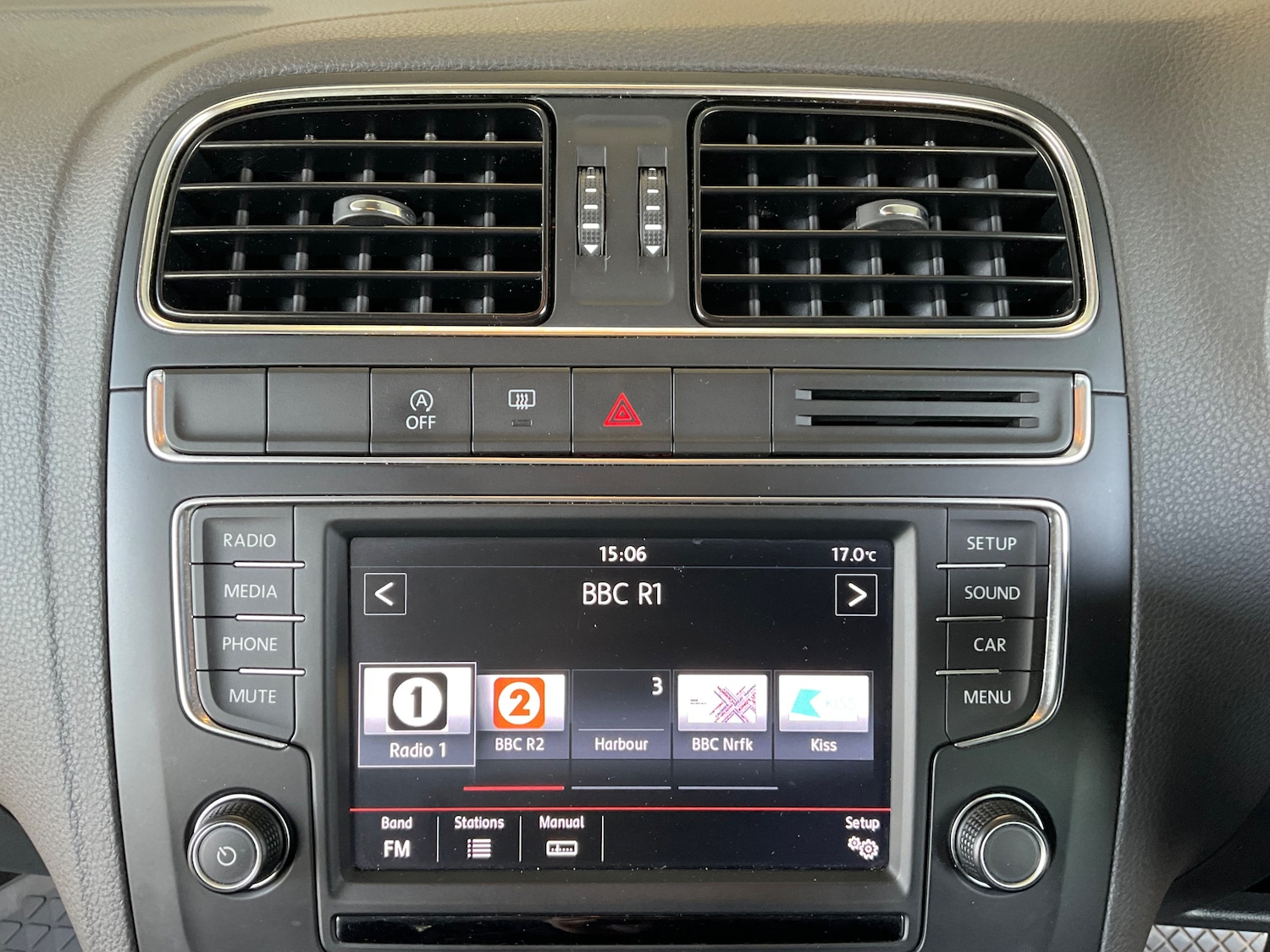 Used Volkswagen Polo 2015 for sale - 77635528: Photo 34