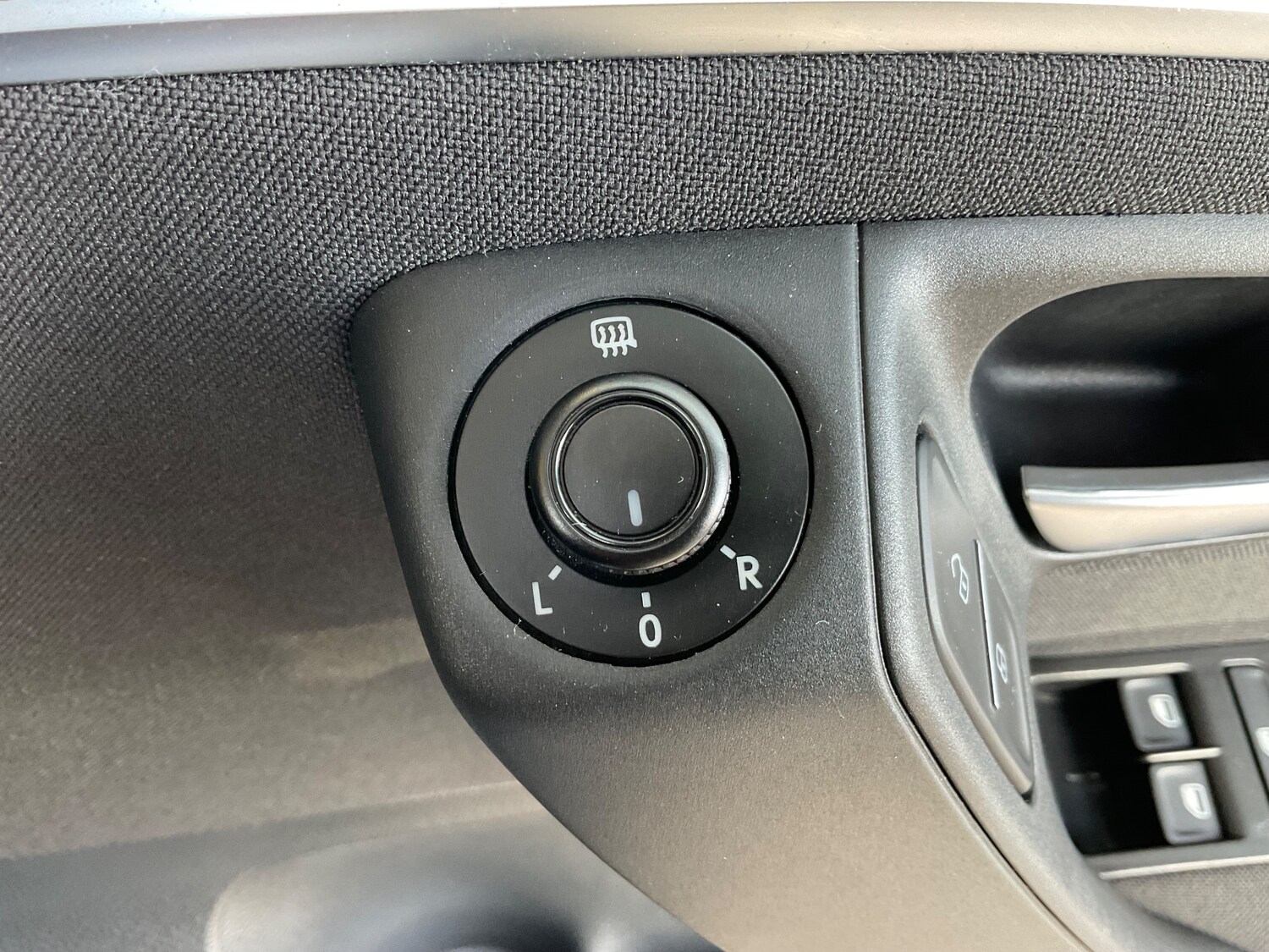 Used Volkswagen Polo 2015 for sale - 77635528: Photo 46