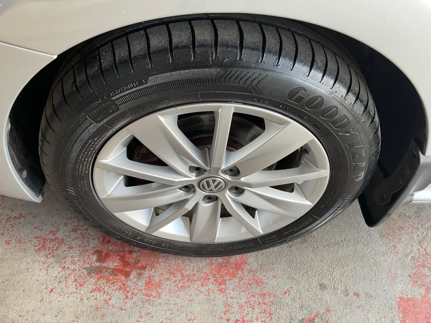 Used Volkswagen Polo 2015 for sale - 77635528: Photo 50