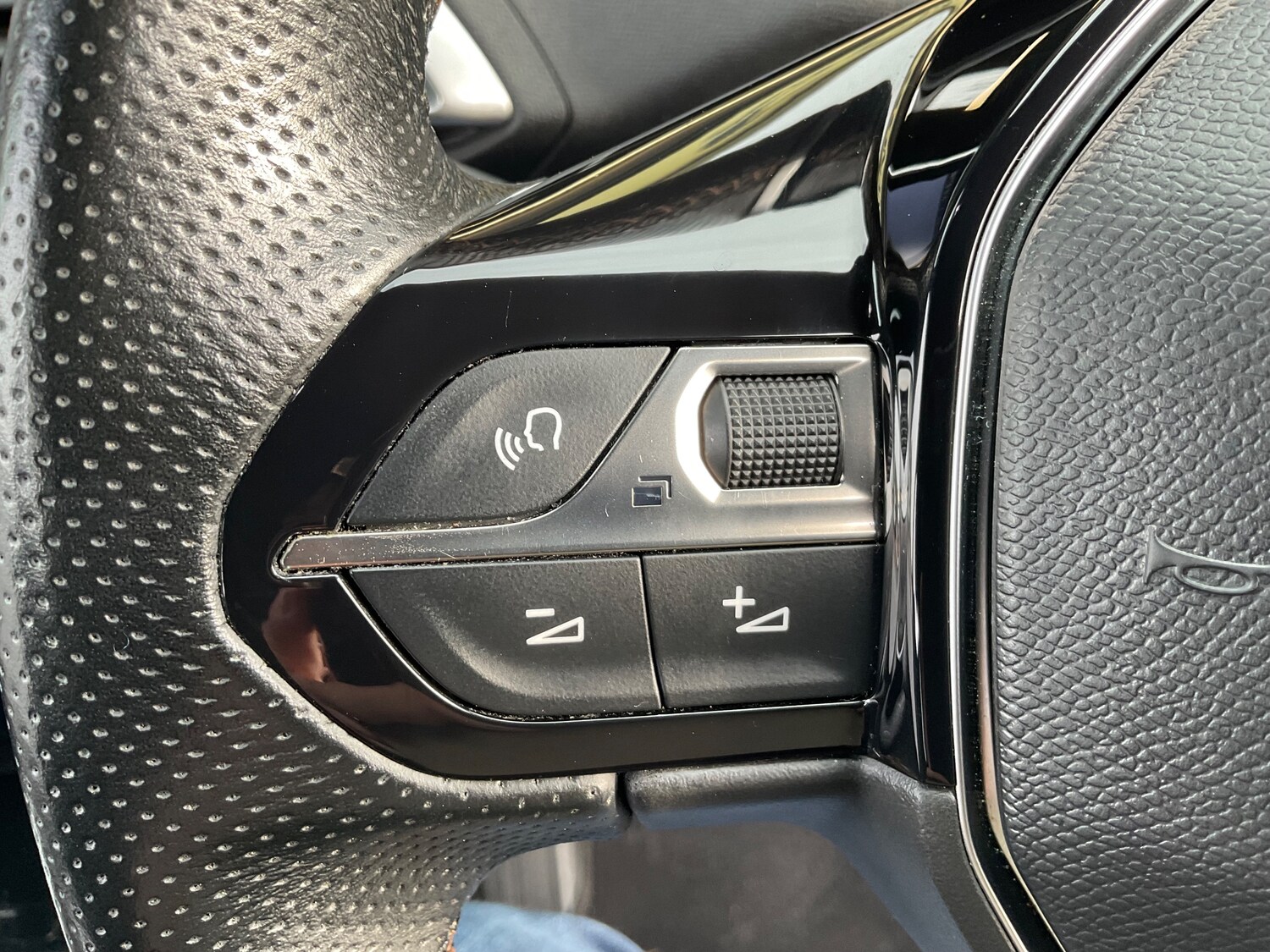 Used Peugeot 3008 2019 for sale - 77327290: Photo 42