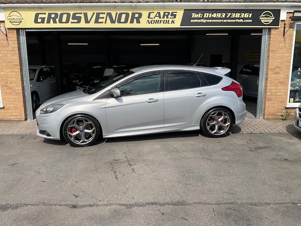 Used Ford Focus 2014 for sale - 75048692: Photo 3