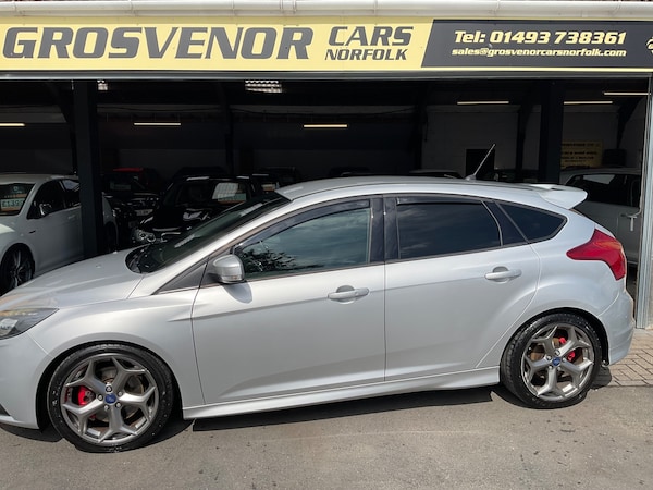 Used Ford Focus 2014 for sale - 75048692: Photo 4