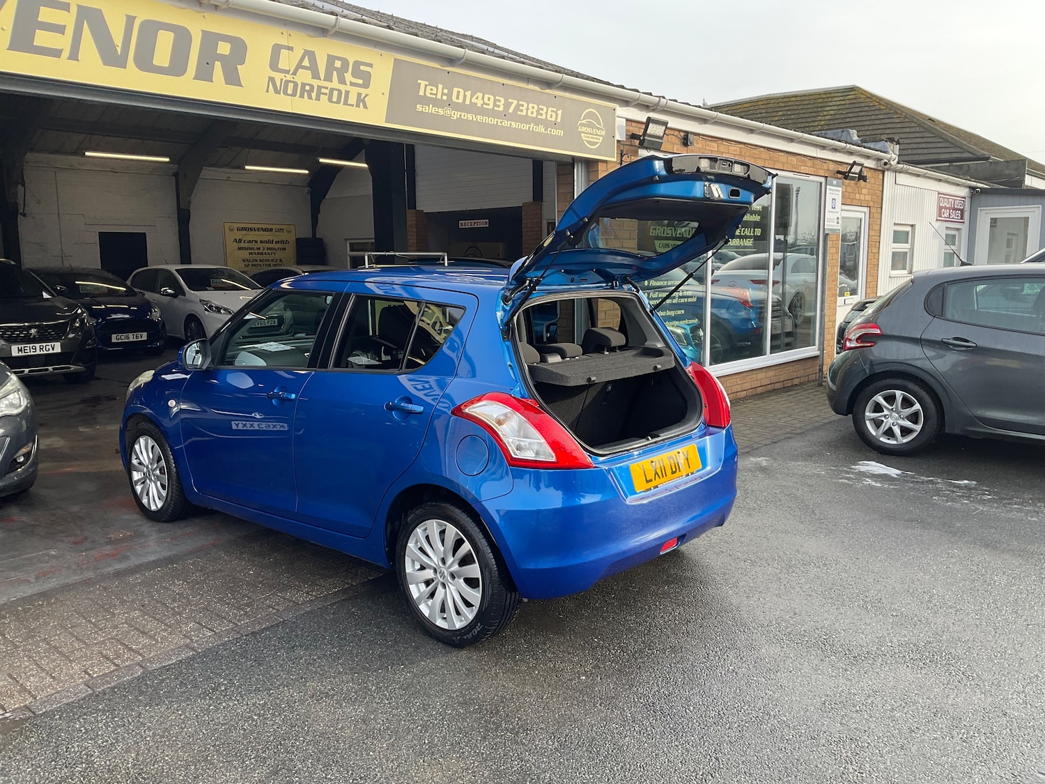 Used Suzuki Swift 2011 for sale - 77080115: Photo 18