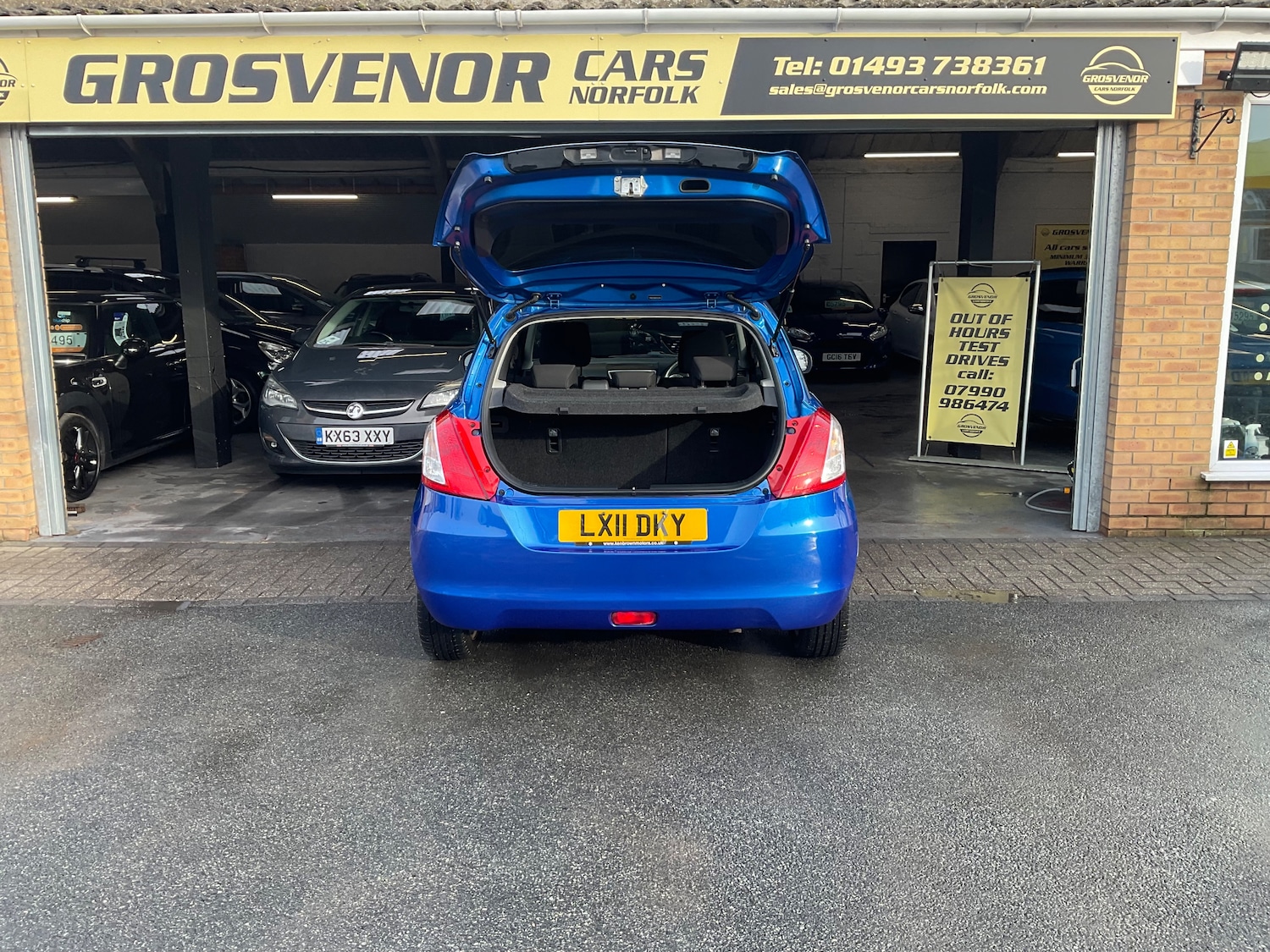 Used Suzuki Swift 2011 for sale - 77080115: Photo 19