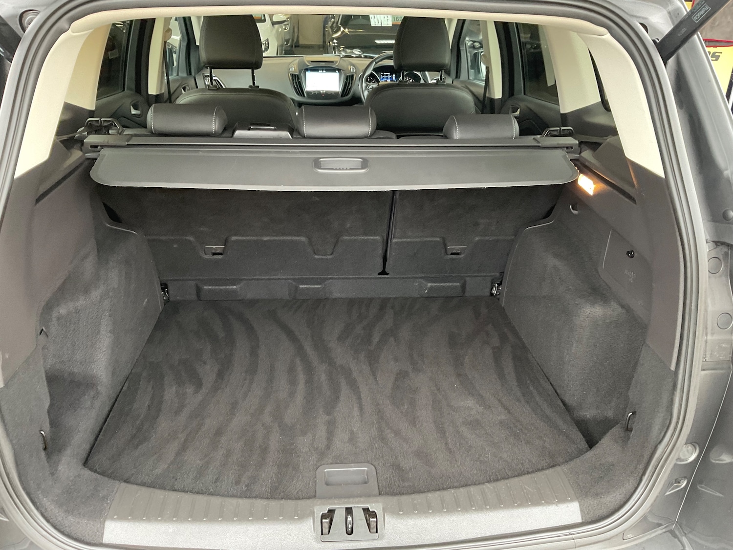 Used Ford Kuga 2018 for sale - 76273801: Photo 20