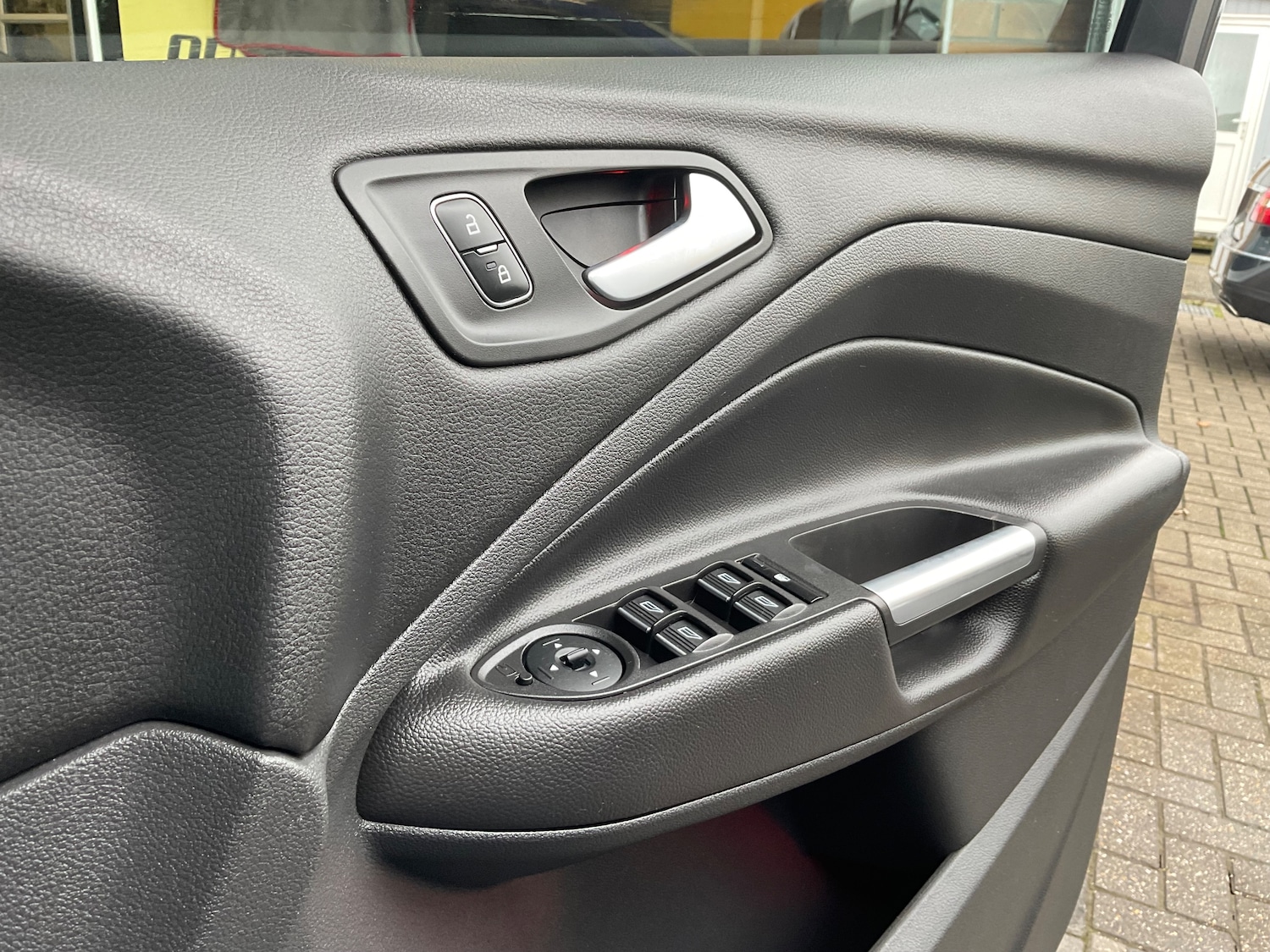 Used Ford Kuga 2018 for sale - 76273801: Photo 46