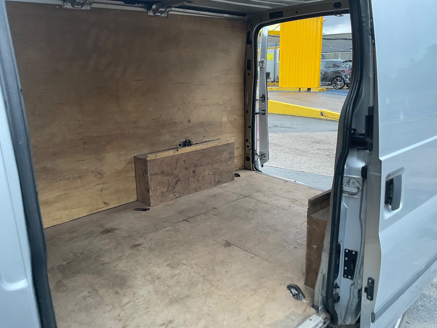 Used Ford Transit 2011 for sale - 77546130: Photo 20