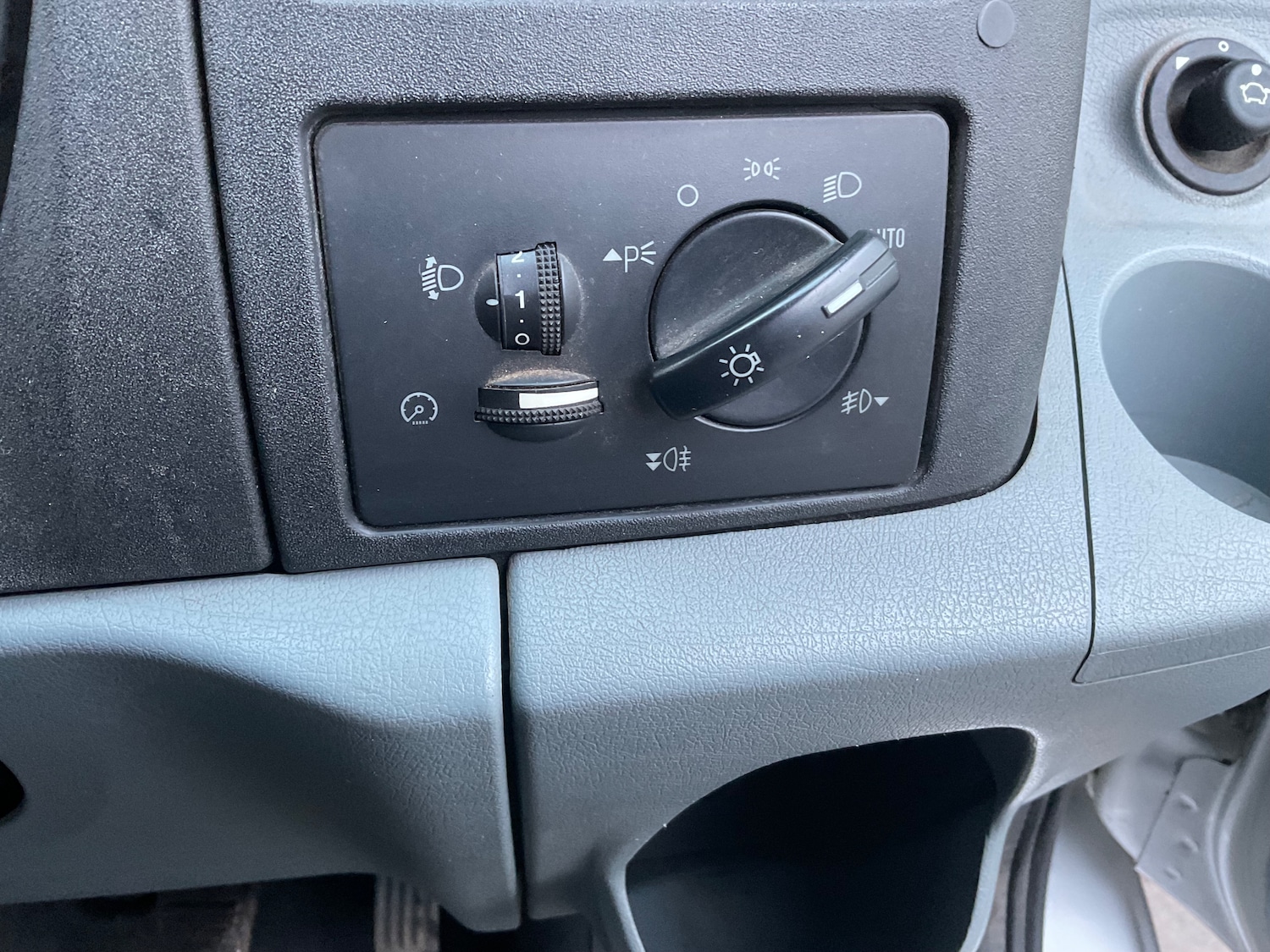 Used Ford Transit 2011 for sale - 77546130: Photo 28