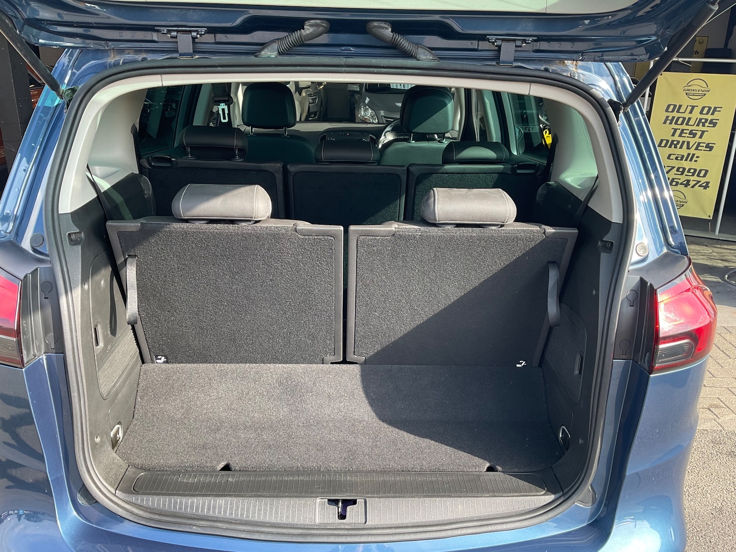 Used Vauxhall Zafira Tourer 2017 for sale - 76090060: Photo 21