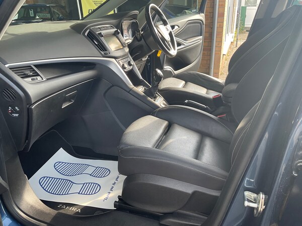 Used Vauxhall Zafira Tourer 2017 for sale - 76090060: Photo 27