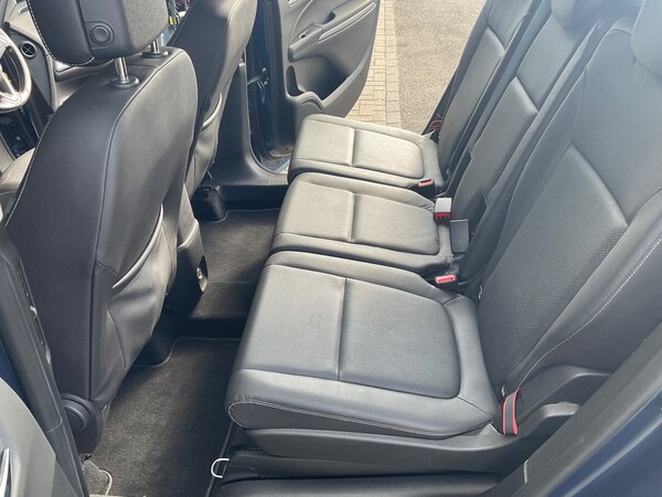 Used Vauxhall Zafira Tourer 2017 for sale - 76090060: Photo 30