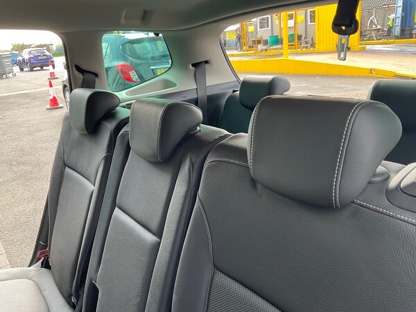 Used Vauxhall Zafira Tourer 2017 for sale - 76090060: Photo 31