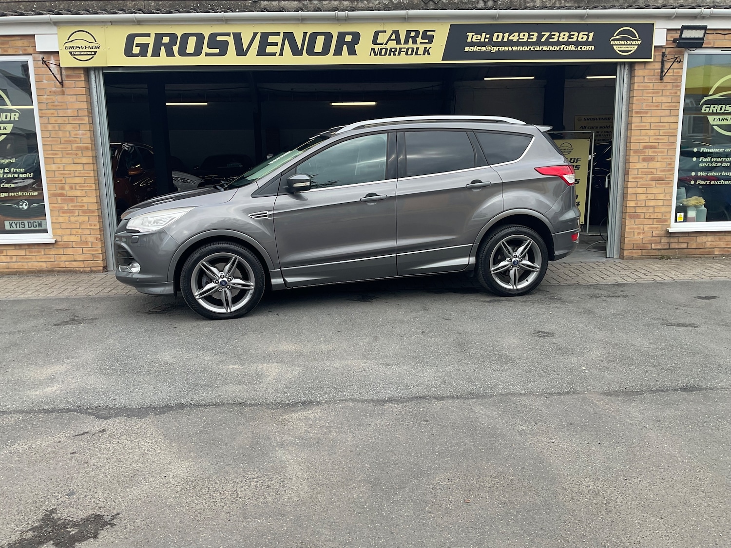 Used Ford Kuga 2014 for sale - 76070094: Photo 3