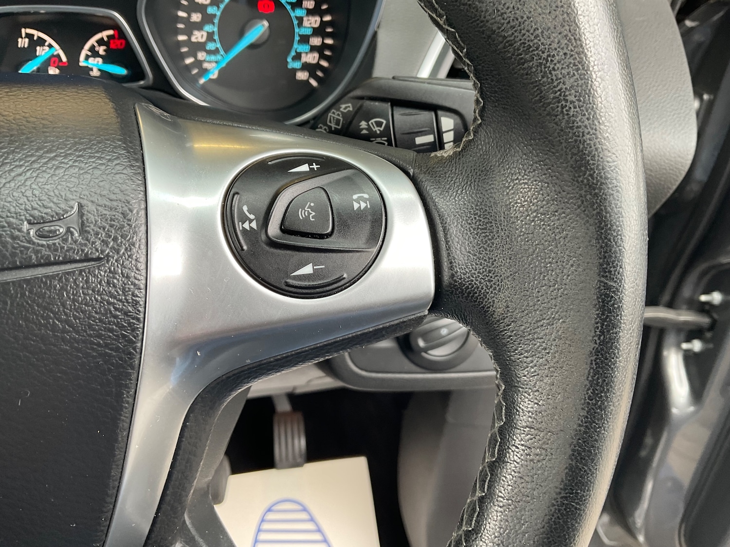 Used Ford Kuga 2014 for sale - 76070094: Photo 42