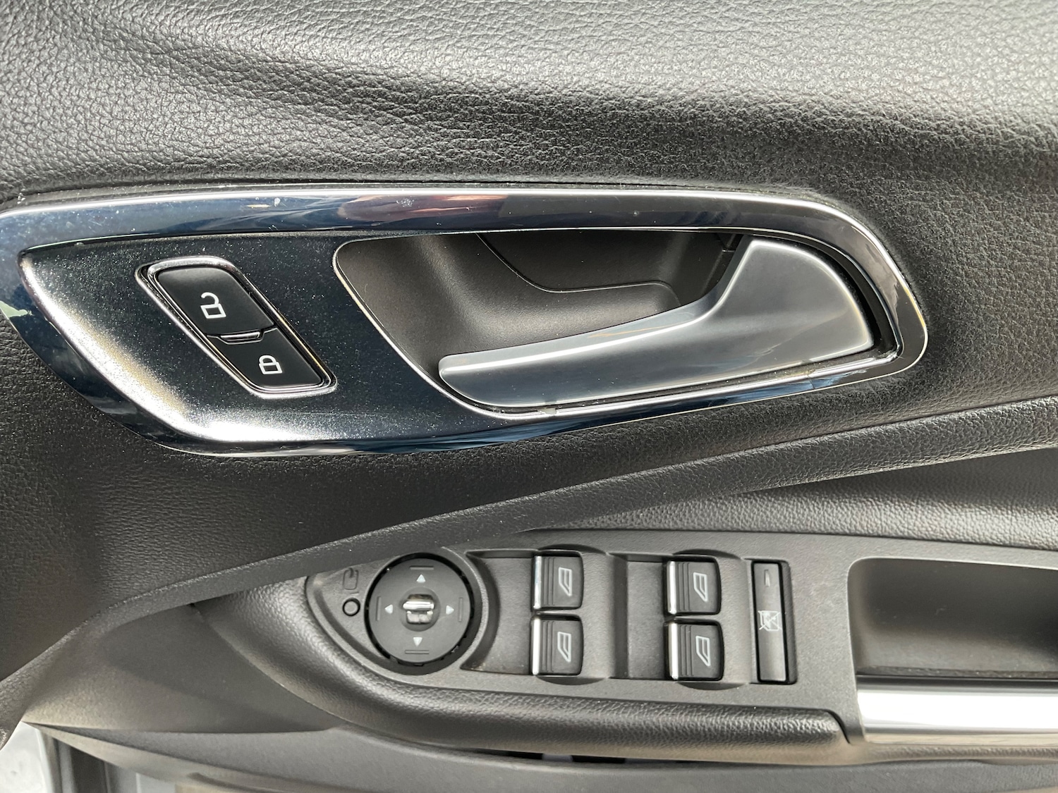 Used Ford Kuga 2014 for sale - 76070094: Photo 46