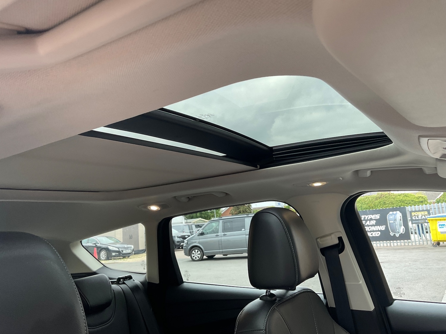 Used Ford Kuga 2014 for sale - 76070094: Photo 60