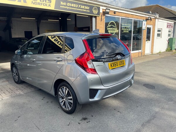 Used Honda Jazz 2015 for sale - 76023876: Photo 16