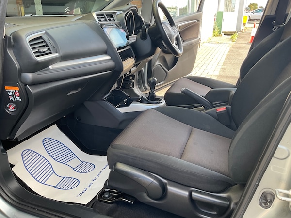 Used Honda Jazz 2015 for sale - 76023876: Photo 26