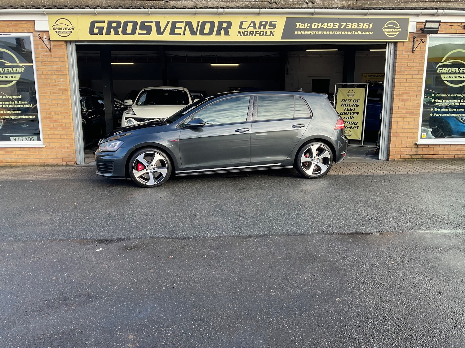 Used Volkswagen Golf 2015 for sale - 77220925: Photo 3