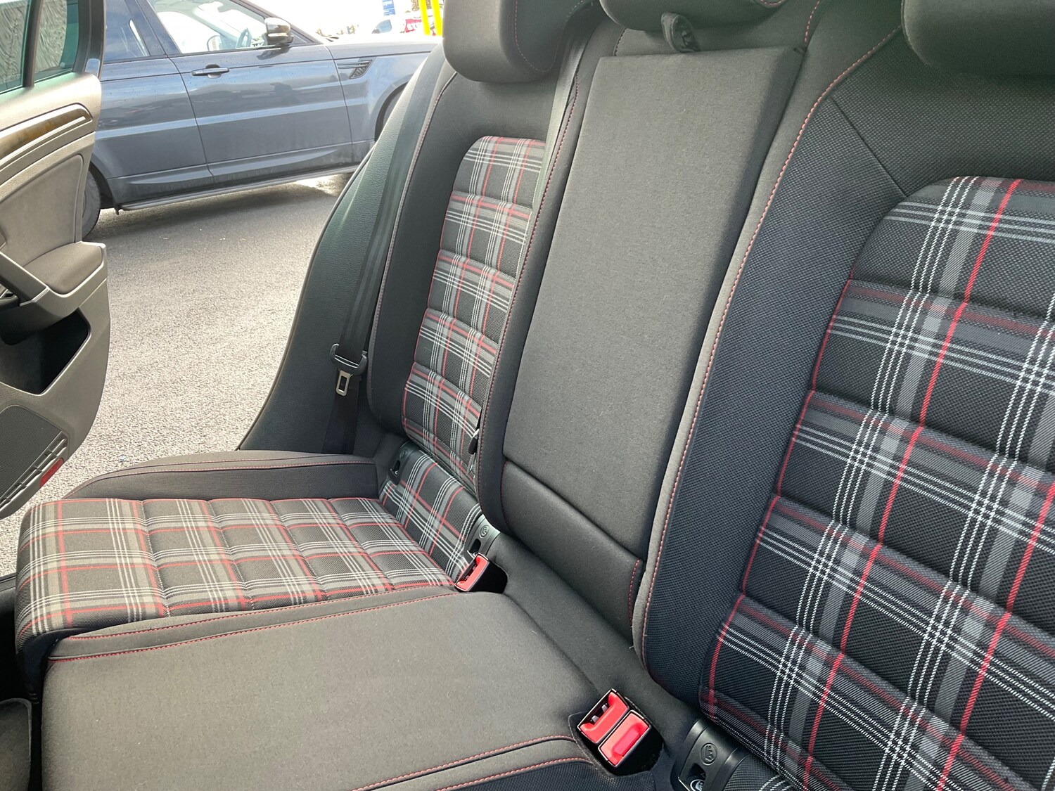 Used Volkswagen Golf 2015 for sale - 77220925: Photo 32