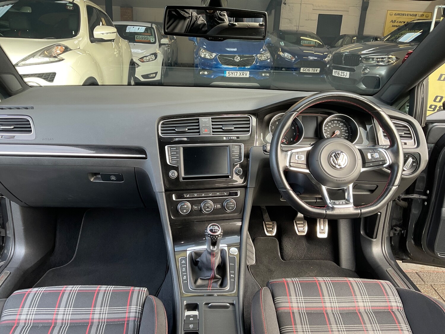 Used Volkswagen Golf 2015 for sale - 77220925: Photo 34