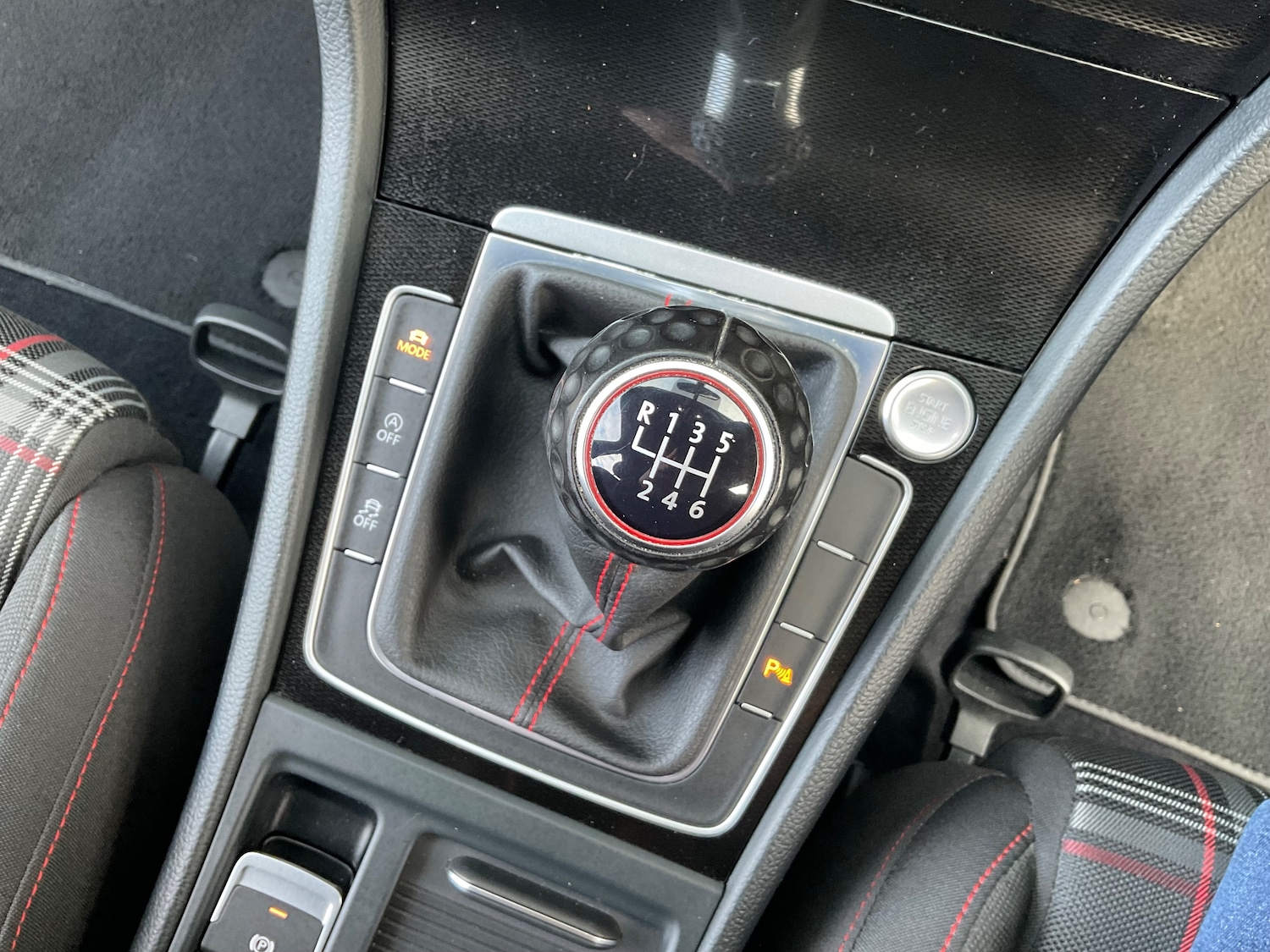 Used Volkswagen Golf 2015 for sale - 77220925: Photo 42