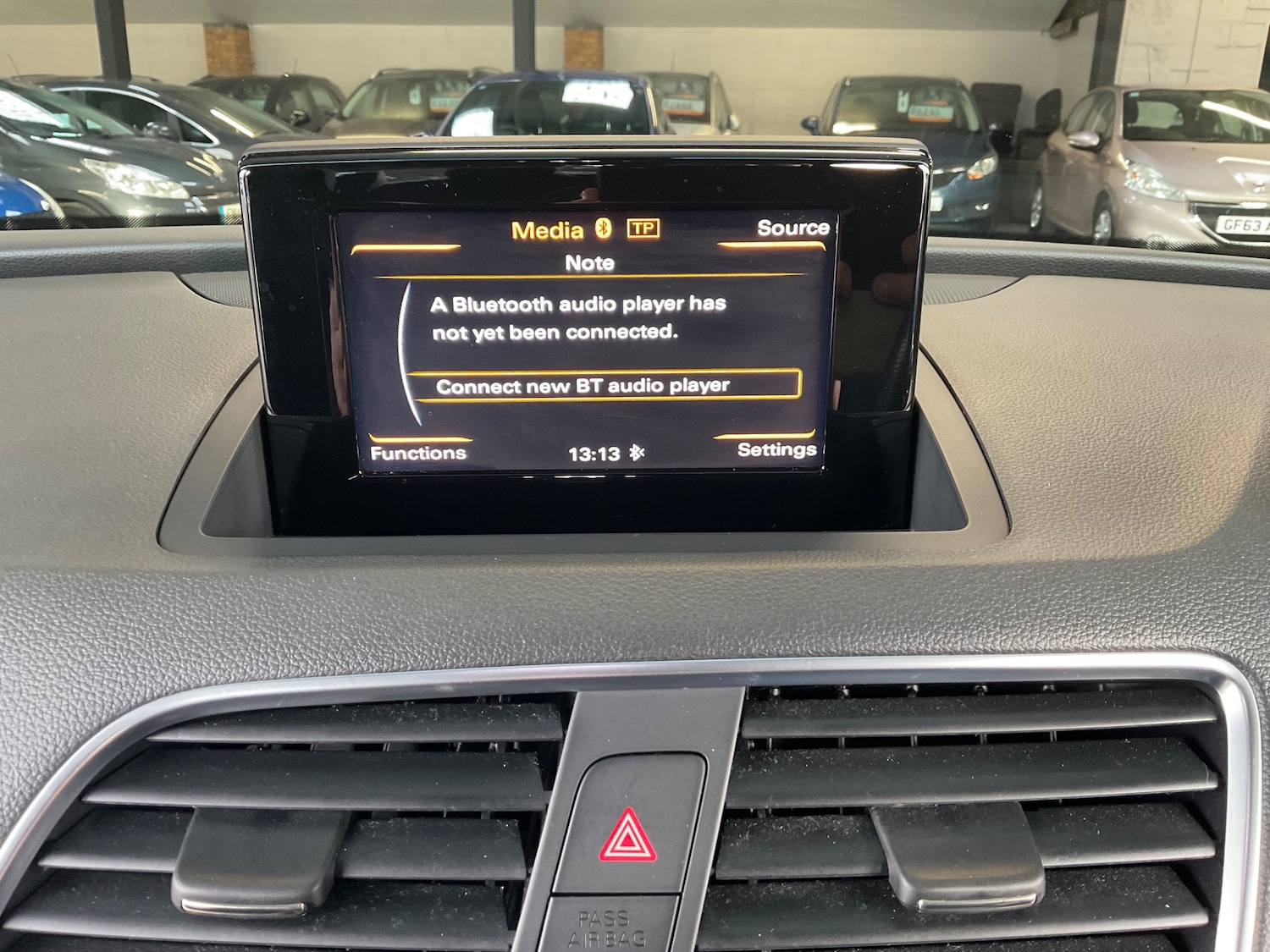 Used Audi Q3 2017 for sale - 77080104: Photo 37