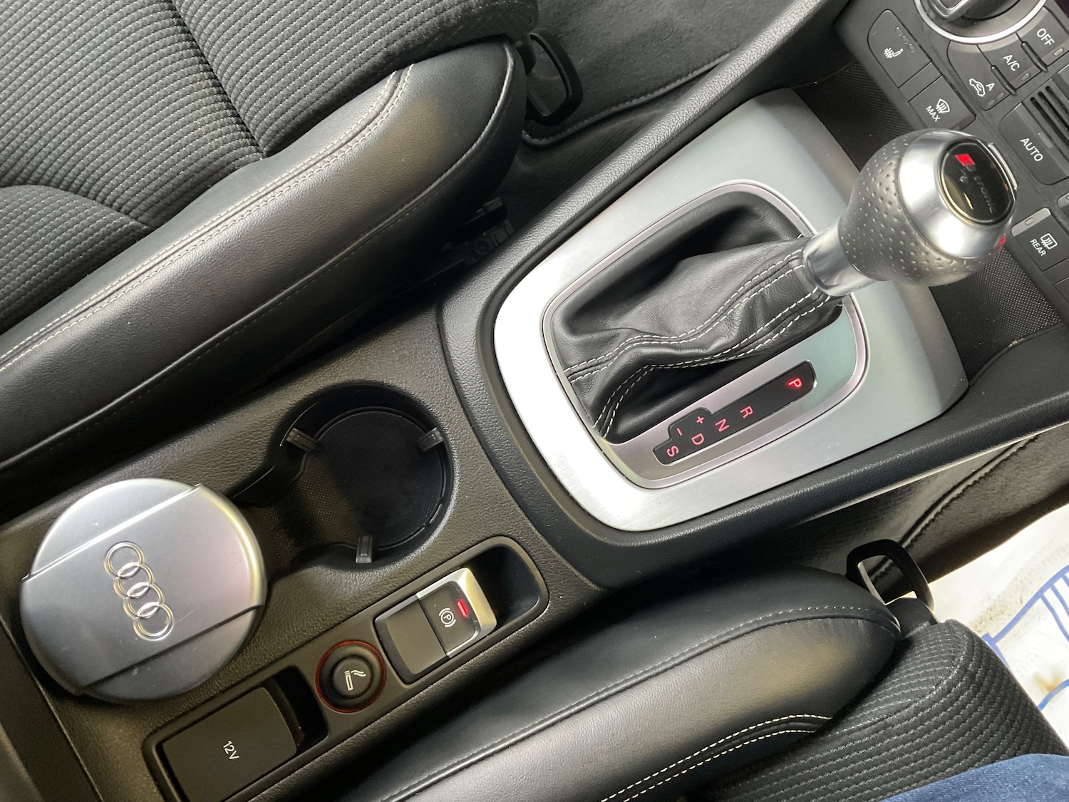 Used Audi Q3 2017 for sale - 77080104: Photo 44