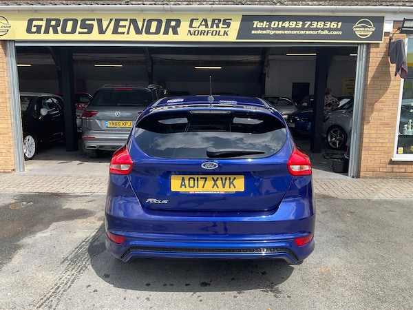 Used Ford Focus 2017 for sale - 75367418: Photo 12