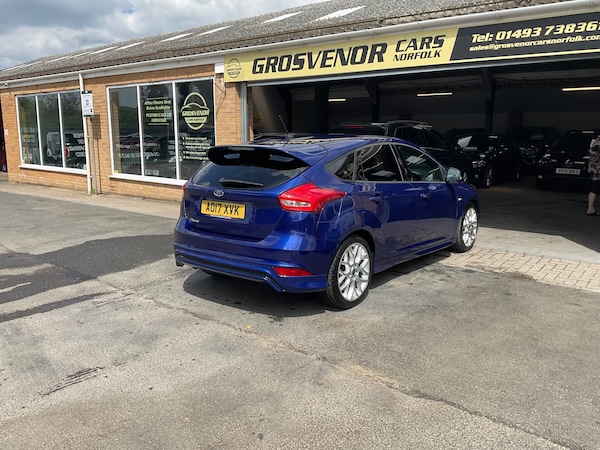 Used Ford Focus 2017 for sale - 75367418: Photo 13