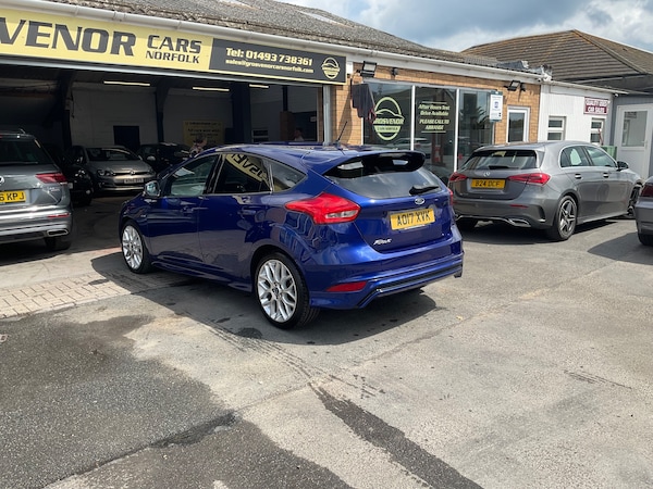Used Ford Focus 2017 for sale - 75367418: Photo 15
