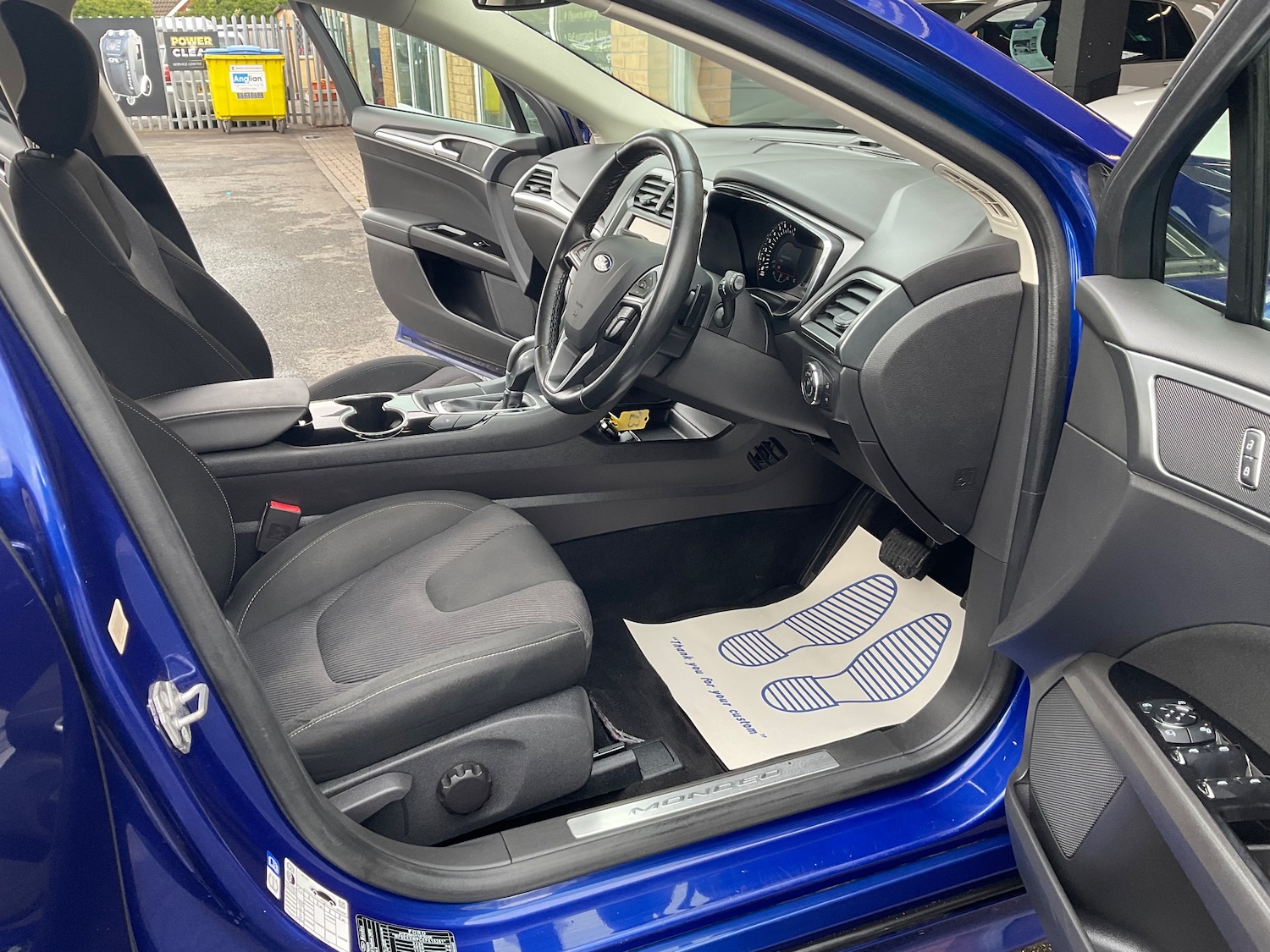 Used Ford Mondeo 2015 for sale - 76436631: Photo 21