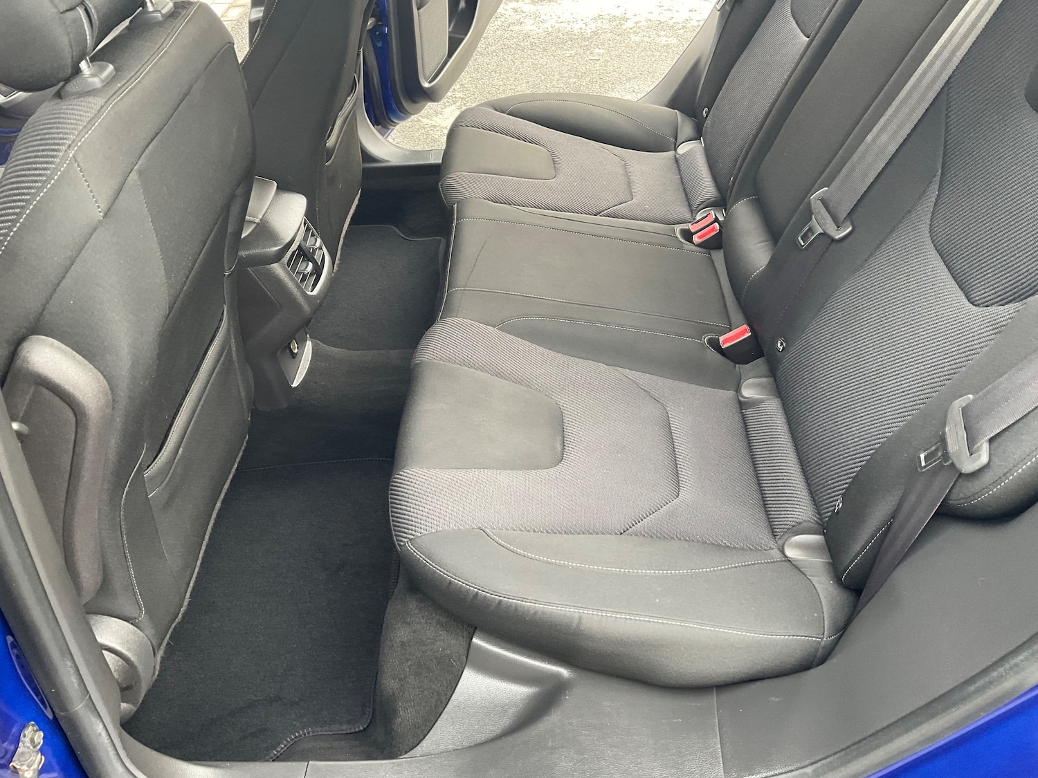 Used Ford Mondeo 2015 for sale - 76436631: Photo 28