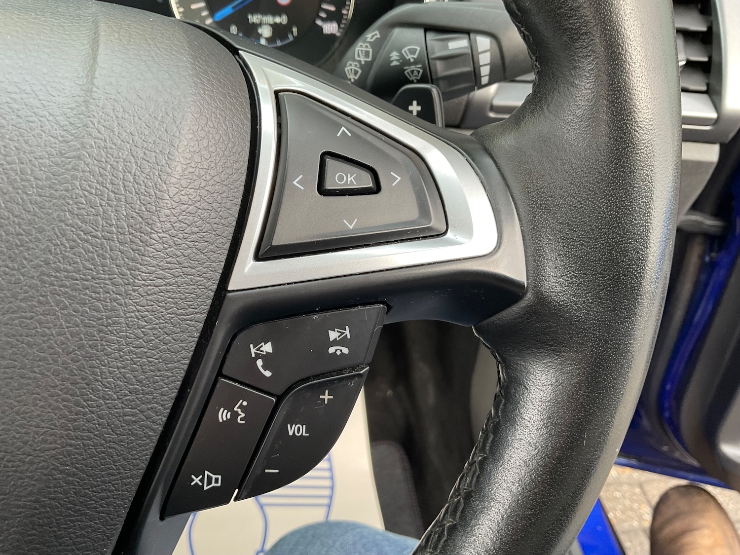 Used Ford Mondeo 2015 for sale - 76436631: Photo 42