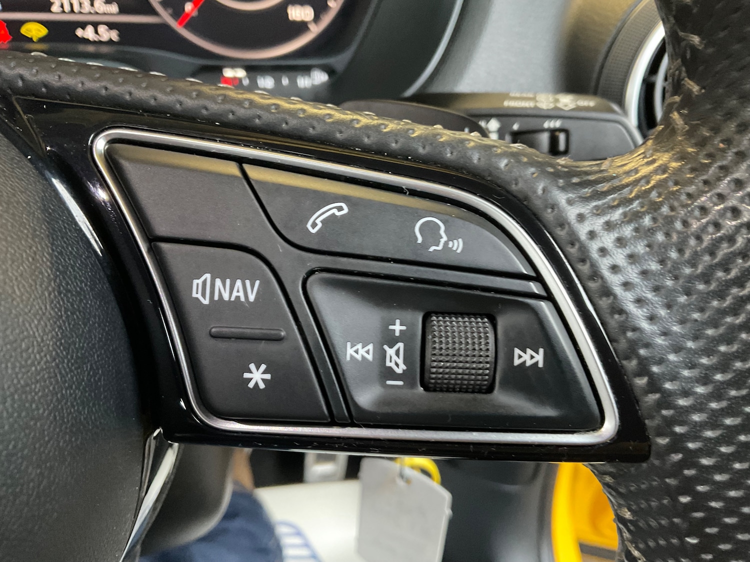 Used Audi Q2 2017 for sale - 77094222: Photo 43