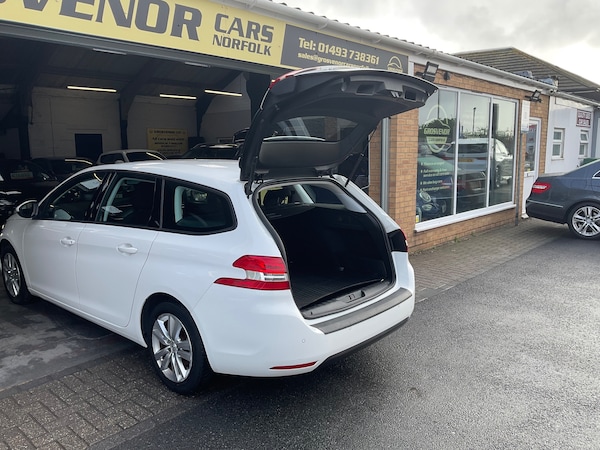 Used Peugeot 308 SW 2019 for sale - 76211719: Photo 18