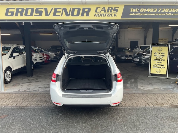 Used Peugeot 308 SW 2019 for sale - 76211719: Photo 19