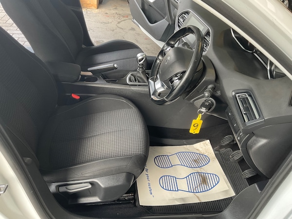 Used Peugeot 308 SW 2019 for sale - 76211719: Photo 22
