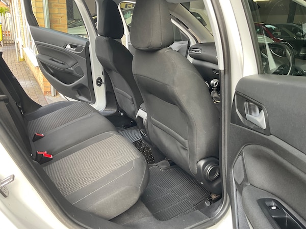 Used Peugeot 308 SW 2019 for sale - 76211719: Photo 23
