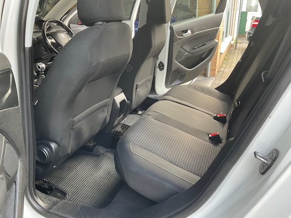 Used Peugeot 308 SW 2019 for sale - 76211719: Photo 27