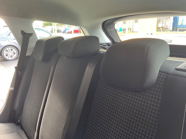 Used Peugeot 308 SW 2019 for sale - 76211719: Photo 29