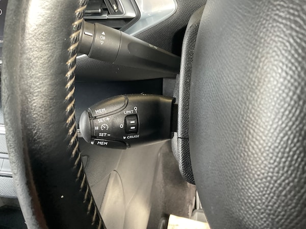 Used Peugeot 308 SW 2019 for sale - 76211719: Photo 45
